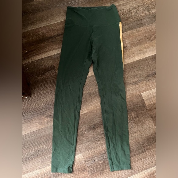 Limited edition PINK leggings. - Picture 4 of 5